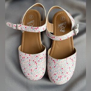 Art Class Kids Floral Sandals - Pink and White
